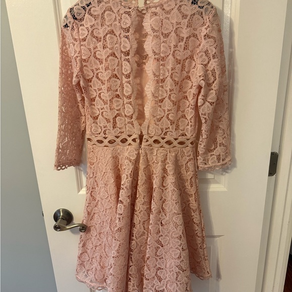Pink Fit and Flare Dress with Bateau Neckline and 3/4 Sleeves - Picture 2 of 2